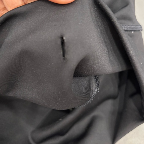 7/8 High-Waist Airlift Legging - Picture 4 of 4